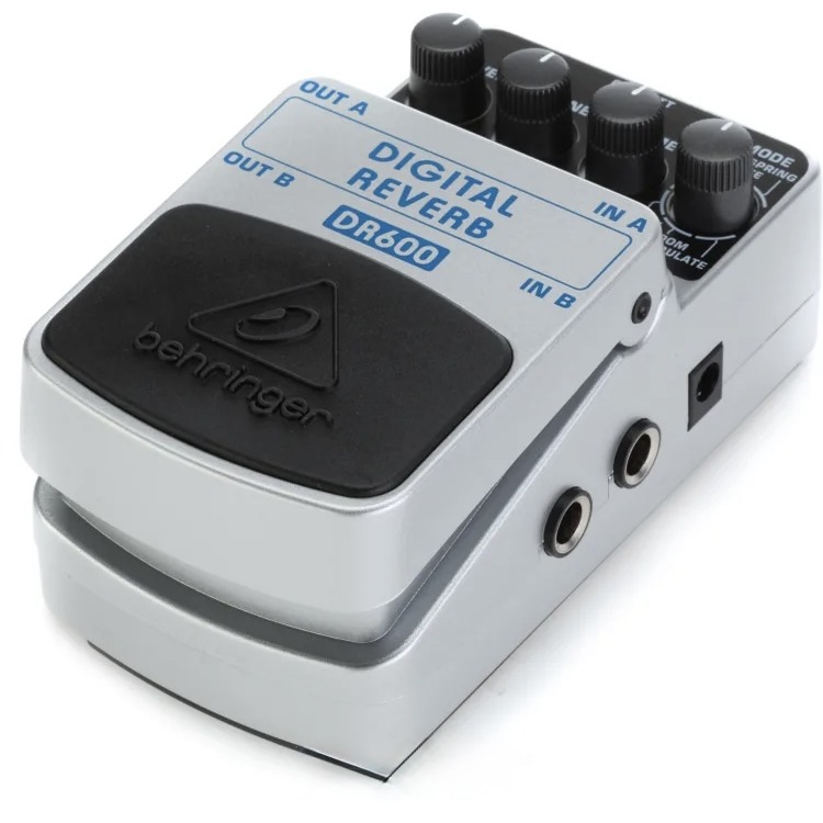 Behringer DR600 Digital Reverb Pedal at Ragtime Beirut Lebanon