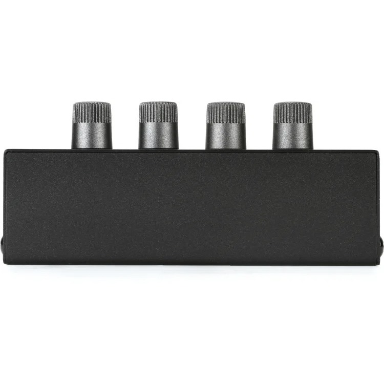 Behringer MicroAMP HA400 4-channel Headphone Amp at Ragtime Beirut Lebanon