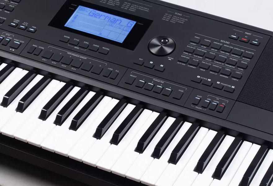 Medeli AK603 professional arranger keyboard