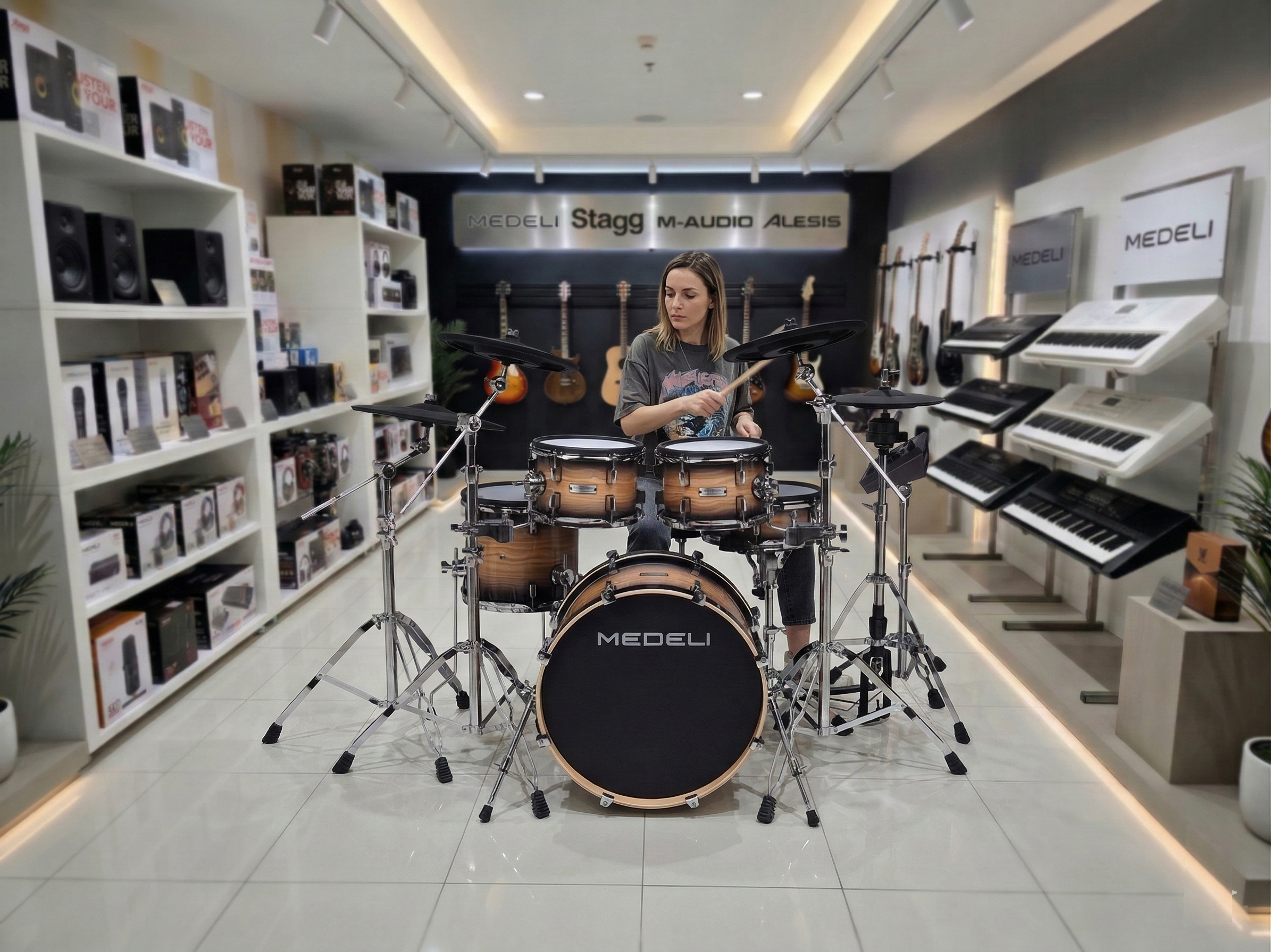 Buy Medeli MZ928 professional high-end mesh digital drums from Ragtime Beirut Lebanon