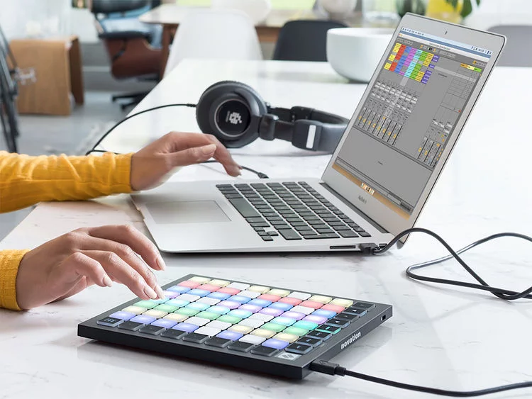 Novation Launchpad Mini MK3 Grid Controller for Ableton Live